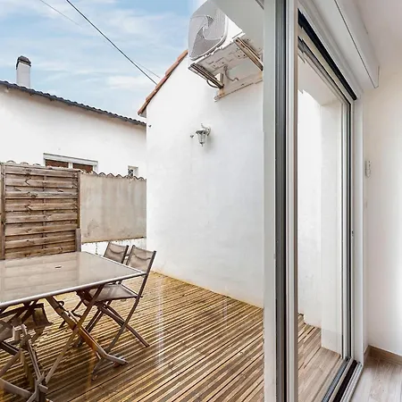 Nice Home In Royan With Wifi * Royan